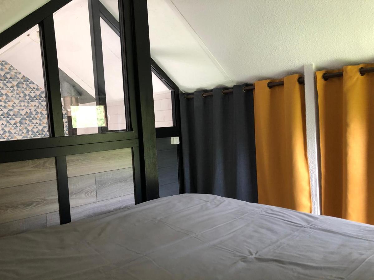 Cottage Chaleureux Dans Domaine Prive Signy-le-Petit Zewnętrze zdjęcie