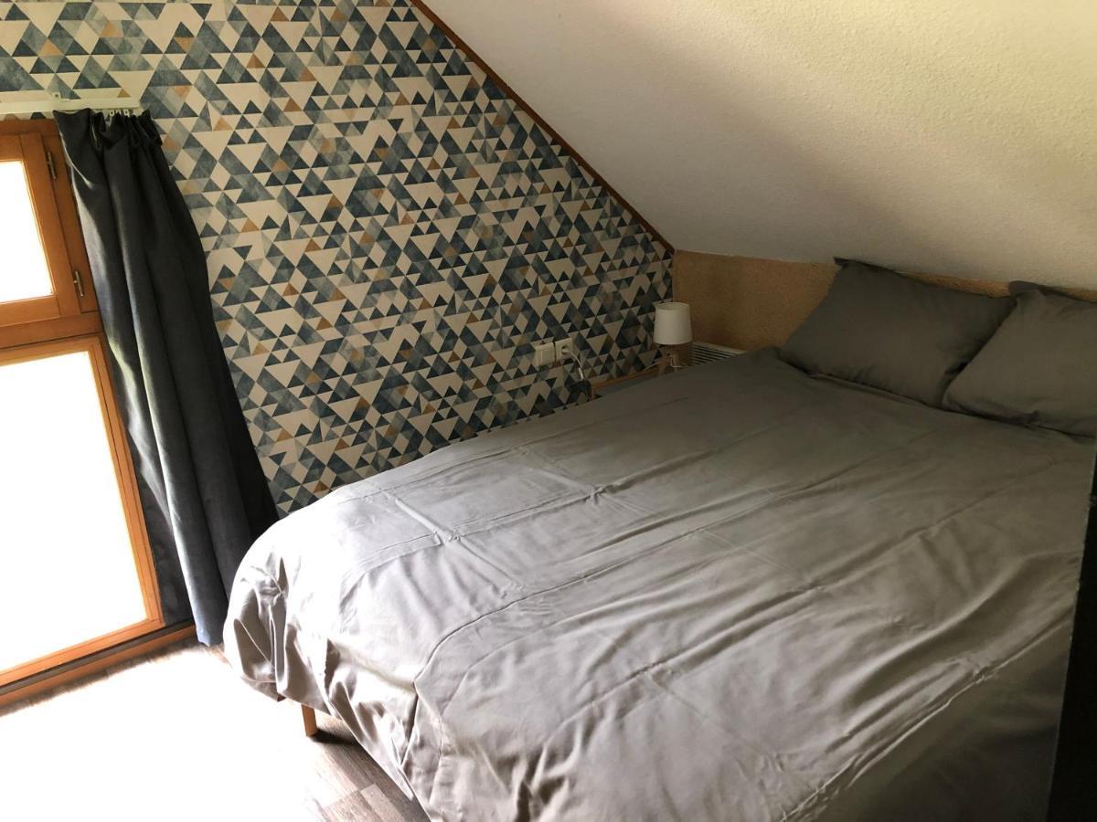 Cottage Chaleureux Dans Domaine Prive Signy-le-Petit Zewnętrze zdjęcie