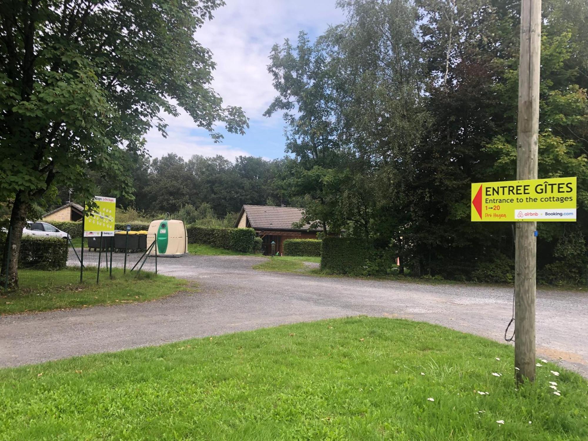Cottage Chaleureux Dans Domaine Prive Signy-le-Petit Zewnętrze zdjęcie